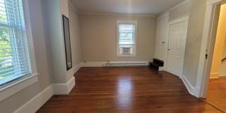 537 N LOUDOUN Street Gallery 12
