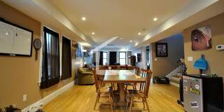Charming 5 Bedroom Gallery 11