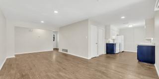 205 Collins Drive Gallery 3