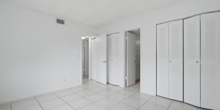 10148 Twin Lakes Drive Gallery 9