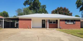 House for Lease -2505 Douglas Gallery 1