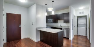 Windsor at Maxwell's Green Gallery 23