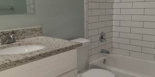Avondale III Apartments Gallery 20