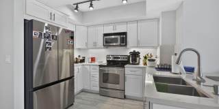 403 S Sapodilla Avenue Gallery 8