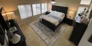 Beautiful 5 Bedroom/3 Bath 2 Story Home in Versailles Gated Community Gallery 21