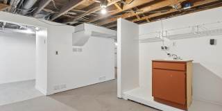 3512 S Division St Gallery 20