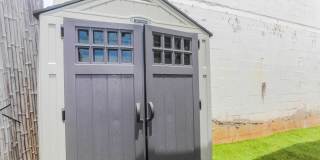 2 Bedroom, 1 Bathroom, 2 Parking Home with Solar Panels + A/C! Gallery 24