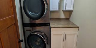 Beautiful 2 bedroom townhouse in Maple Grove Gallery 10