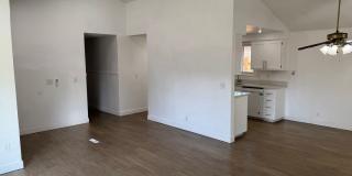Beautiful 3 bedroom 2 bath house in Eugene! Gallery 12