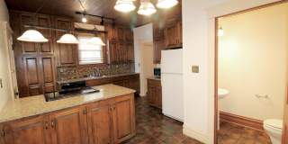 Home for rent in downtown Harrisonburg! - 81 Broad St Gallery 13