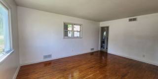 433 South 25th Street Gallery 1