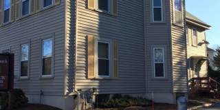 Charming 2BR House in Haverhill Gallery 1