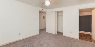 Summit Creek I Gallery 40