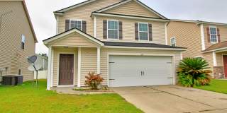 207 Bender Street Gallery 1