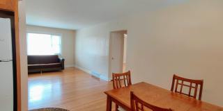 2435 W Balmoral Avenue Gallery 9