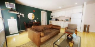 40 Boylston St Gallery 21