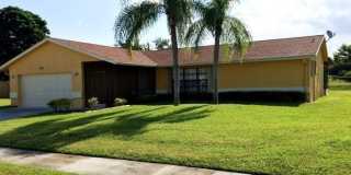 221 Bilbao Street Gallery 1