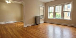 916 Reba Pl. Gallery 1