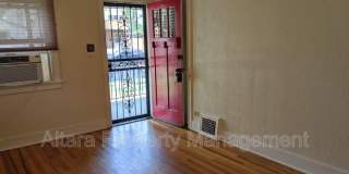 1824 South Franklin Street Gallery 1
