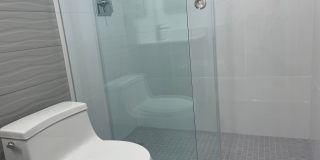 LUXURY 2 BED 2.5 BATH DUPLEX, All New , Laundry in Unit Garage Pool,. NO fee Gallery 5