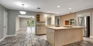 1402 Cormorant Road Gallery 7