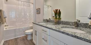 Grand Oaks Apartments Gallery 23