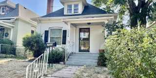 2539 N High St Gallery 1