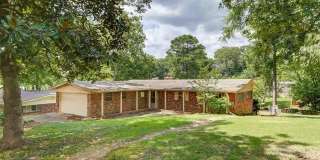 202 Little John Trail Gallery 1