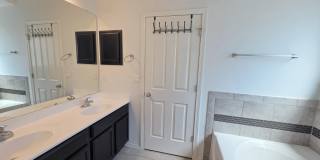 7517 RED CEDAR Drive Gallery 10