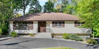 30 Shrewsbury Dr Gallery 1