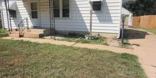 $950 - Accepting SECTION 8/ Housing Voucher 2 bedroom / 1 bathroom - Single Family Home Gallery 1