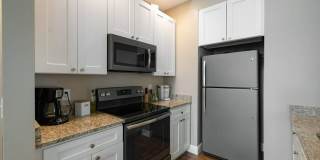Three Bedroom with Garage near Grandview Gallery 7