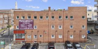 61 Field Street Gallery 8