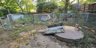 3 bed 1 bath W/ back yard bunker! Gallery 4