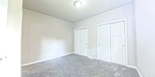 Updated 5 bedroom 2 bathroom home Gallery 5