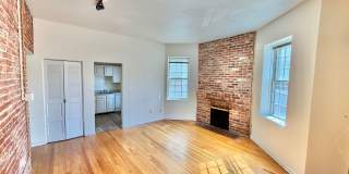 Dupont Prime Location Tree-Lined Corcoran St & 17th 1 bed 1 bath Condo UTILITIES INCLUDED. Gallery 5