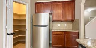 1/2 Off 1st Months Rent!  Viewable Now!  Price Drop! Gallery 22