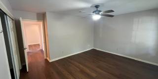 Elegant Colonial Style 2 Bedroom 2 and a half Bathroom Townhome in Little Rock Gallery 27