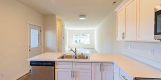 Large Duplex in a Quiet Location! Gallery 1