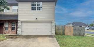 3207 SW Amberwood Drive Gallery 1