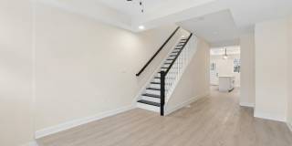 2416 E HOFFMAN Street Gallery 2