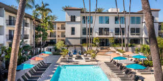 The Plaza at Sherman Oaks Gallery 10
