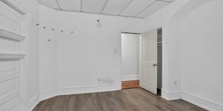 4011 PINE Street Gallery 39