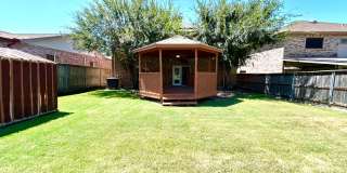 *MOVE IN SPECIAL* Energy-Efficient 4BR Home w/ Solar Panels, Loft & Backyard Oasis! Gallery 31