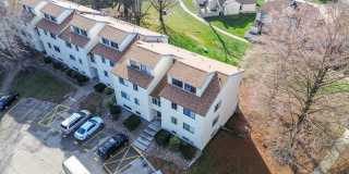 2 bedroom 1 Bathroom Condo- Gallery 5