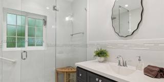 7511 Miami View Dr Gallery 11