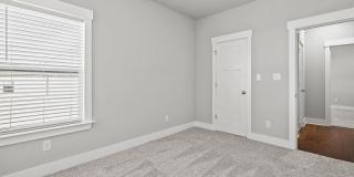 411 Raleigh Elm Drive SW Gallery 24