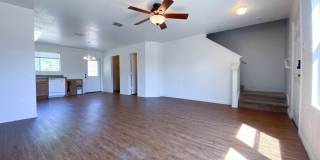 3215 Northwest Boulevard Gallery 5