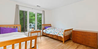 Gorgeous Home in Ironwoods Neighborhood Chapel Hill Gallery 15