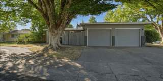 5121 Earls Ct Gallery 1